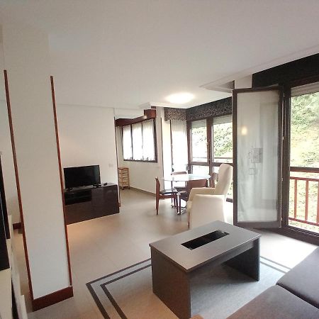 Apartamento Ana Con Garaje Éibar Екстериор снимка
