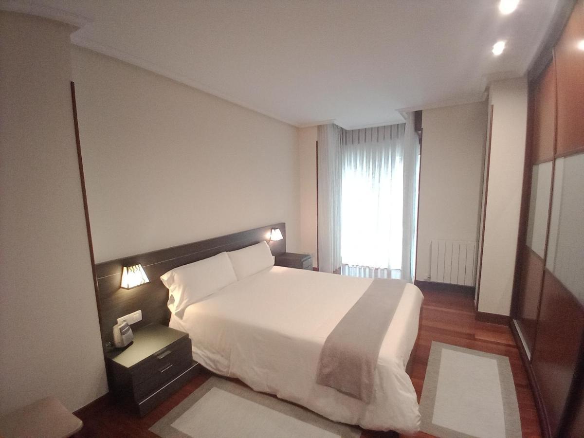 Apartamento Ana Con Garaje Éibar Екстериор снимка